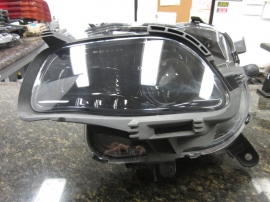 Jeep - Headlight - 68102847AE
